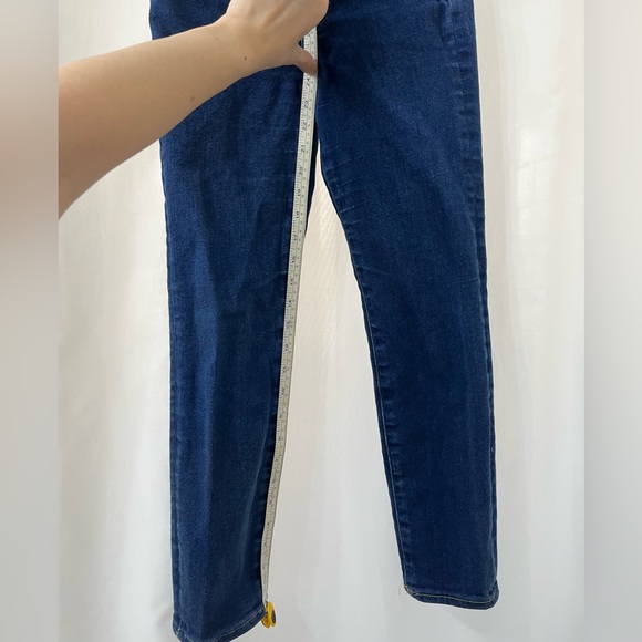 Express Slim Super High Rise Jeans 4/R - Picture 5 of 8